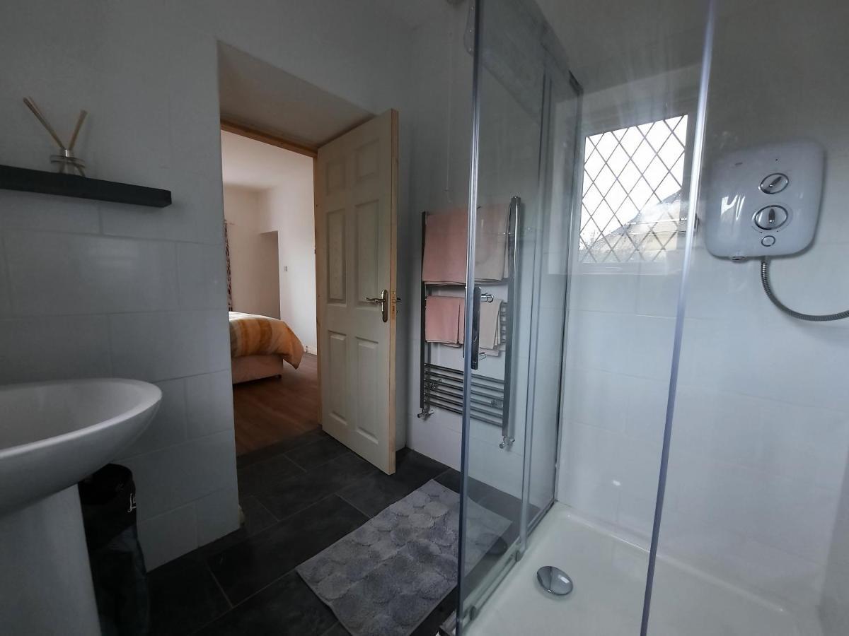Conneelys Cottage, Connemara, Clifden, H71Y096 Bagian luar foto